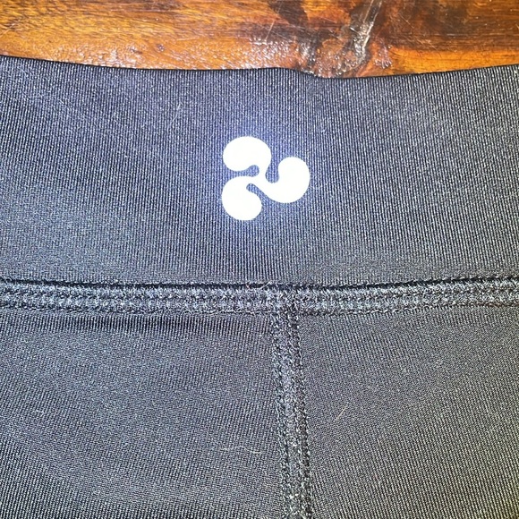 Triple Flip biker shorts - Picture 3 of 9